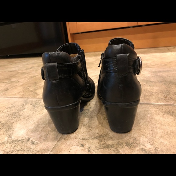 Naturalizer black leather boots - Picture 2 of 5